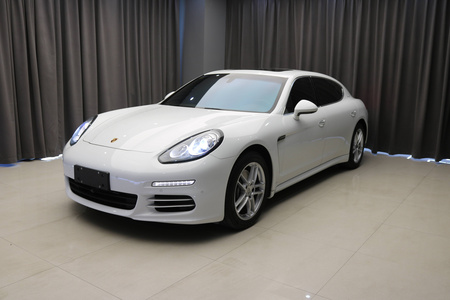 秦皇岛二手保时捷Panamera 2016款 Panamera 4 Executive Edition