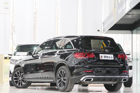 吴忠二手奔驰GLC 2019款 GLC 300 L 4MATIC 动感版