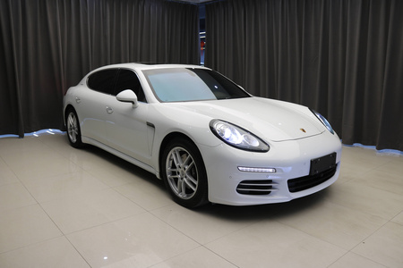 秦皇岛二手保时捷Panamera 2016款 Panamera 4 Executive Edition