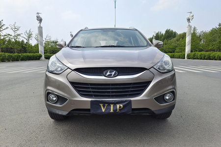 盘锦二手现代ix35 2010款 2.0 新锐版 GL 2WD MT