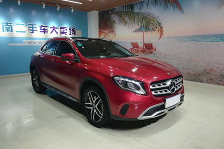 湖州二手奔驰GLA 2018款 GLA 200 时尚版